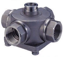 China Steel Screwed End Trunnion Ball Valve CL150 Pressure AISI 304 Bolt Washer supplier